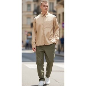 Mode of One E9801  Men's Relaxed-Fit Button-up Shirt Cinnamon Brûlée  Size M